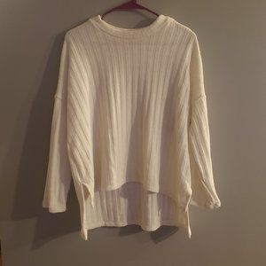 EUC White Chenille Ribbed Sweater